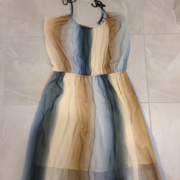 H&M maxi dress - Picture 1 of 3